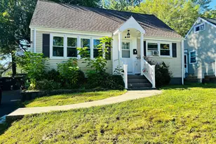 85 Pershing St, Hartford, CT 06112 - Photo 1