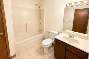 37 E Albert St, Torrington, CT 06790 - Photo 7