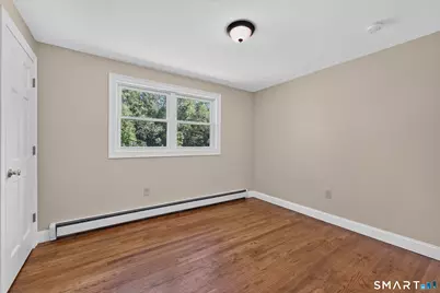6 White Plains Road, Norwich, CT 06360 - Photo 19
