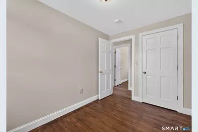 6 White Plains Road, Norwich, CT 06360 - Photo 17
