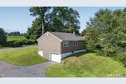 6 White Plains Road, Norwich, CT 06360 - Photo 31