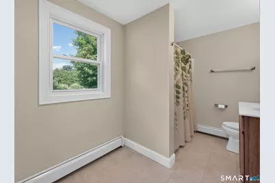 6 White Plains Road, Norwich, CT 06360 - Photo 13