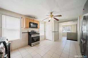 143 Divinity St, Bristol, CT 06010 - Photo 13
