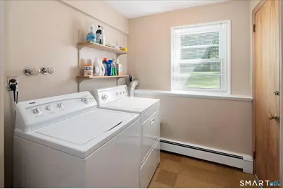 325 Den Road, Stamford, CT 06903 - Photo 25
