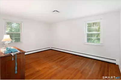 325 Den Road, Stamford, CT 06903 - Photo 19