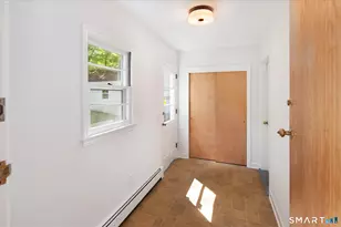 325 Den Rd, Stamford, CT 06903 - Photo 13