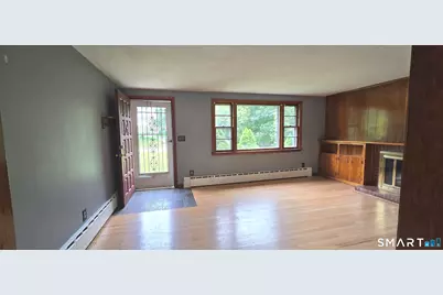 453 Strickland Street, Glastonbury, CT 06033 - Photo 5