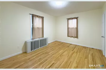 23 Lake Street, Waterbury, CT 06708 - Photo 9