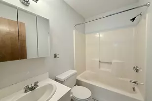 139 Bradley St, New Haven, CT 06511 - Photo 9