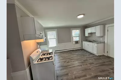 30 Jefferson Avenue #1, New London, CT 06320 - Photo 3