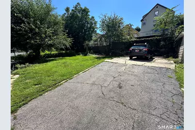 30 Jefferson Avenue #1, New London, CT 06320 - Photo 15