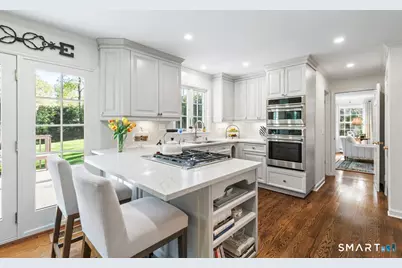 12 Norholt Drive, New Canaan, CT 06840 - Photo 7