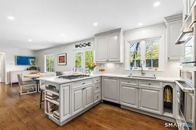 12 Norholt Drive, New Canaan, CT 06840 - Photo 9