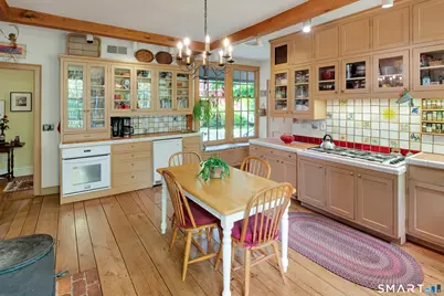 37 Main Street, North Stonington, CT 06359 - Photo 9