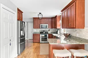 35 Maple Ave, Bristol, CT 06010 - Photo 9