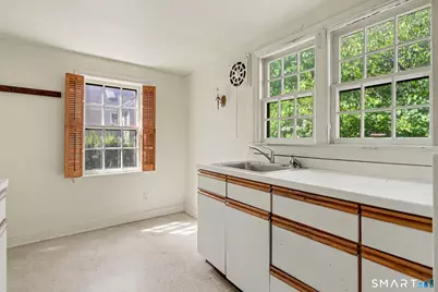 15 Hyatt Lane, Westport, CT 06880 - Photo 13