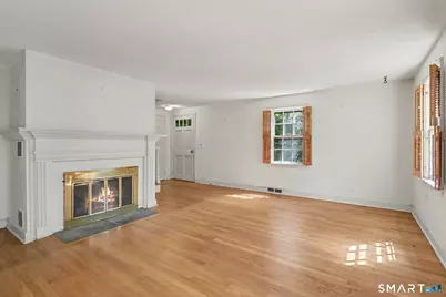 15 Hyatt Lane, Westport, CT 06880 - Photo 9