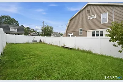 201 Francis Street, New Britain, CT 06053 - Photo 31