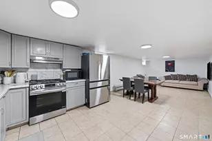 201 Francis St, New Britain, CT 06053 - Photo 31