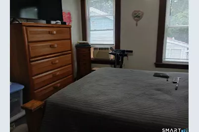 287 Circular Avenue, Waterbury, CT 06705 - Photo 11