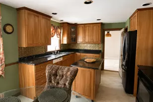20 Silver Ln, Enfield, CT 06082 - Photo 3