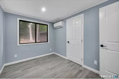 19 Smithfield Avenue, Meriden, CT 06451 - Photo 17
