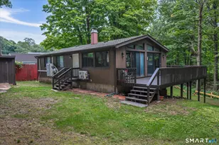 19 Smithfield Ave, Meriden, CT 06451 - Photo 35