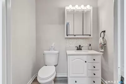 11 Savin Park #11, West Haven, CT 06516 - Photo 13