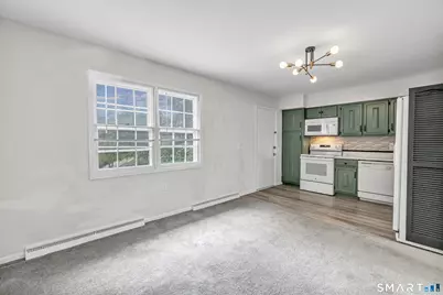 11 Savin Park #11, West Haven, CT 06516 - Photo 9