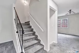 11 Savin Park, West Haven, CT 06516 - Photo 17