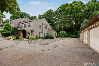39 Lambert Common #39, Wilton, CT 06897 - Photo 3