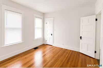 762 Howe Avenue #2nd fl, Shelton, CT 06484 - Photo 11