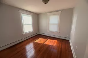 382 Vine St, Hartford, CT 06112 - Photo 17