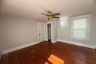 382 Vine St, Hartford, CT 06112 - Photo 13