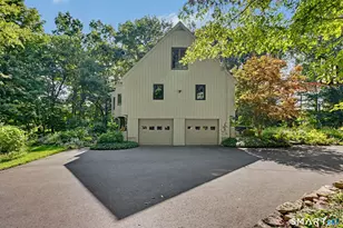 40 Beechwood Ln, Ridgefield, CT 06877 - Photo 37