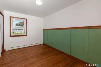 421 Como Avenue, Waterbury, CT 06708 - Photo 13