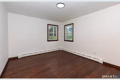 421 Como Avenue, Waterbury, CT 06708 - Photo 17