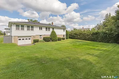 421 Como Avenue, Waterbury, CT 06708 - Photo 3