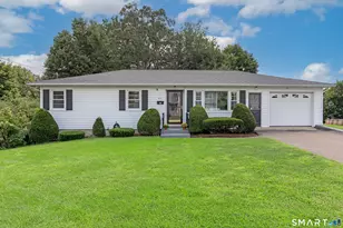 421 Como Ave, Waterbury, CT 06708 - Photo 1