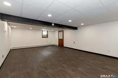 421 Como Avenue, Waterbury, CT 06708 - Photo 19