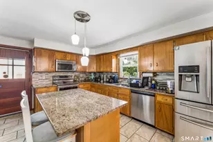 5 North St, East Haven, CT 06513 - Photo 19