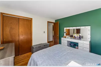 5 North Street, East Haven, CT 06513 - Photo 11