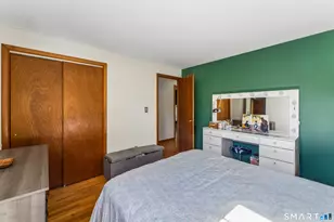 5 North St, East Haven, CT 06513 - Photo 11