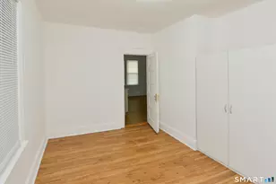 390 Clinton St, New Britain, CT 06053 - Photo 13