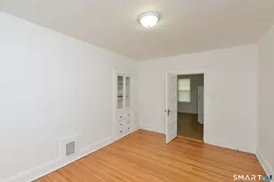 390 Clinton St, New Britain, CT 06053 - Photo 9