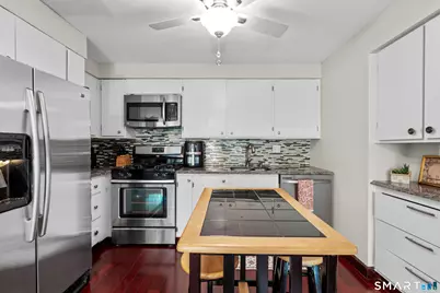 369 Walden Green Road #369, Branford, CT 06405 - Photo 9