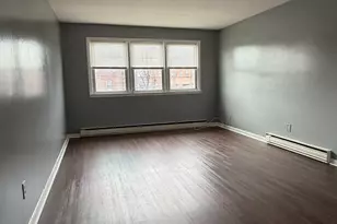 179 Elm St, West Haven, CT 06516 - Photo 5