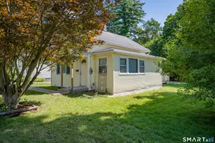 18 Union St, Plymouth, CT 06786 - Photo 1