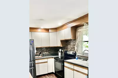 5 Portland Street, New Haven, CT 06513 - Photo 7