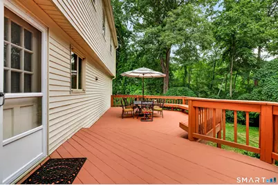 6 Hemlock Lane, Avon, CT 06001 - Photo 7